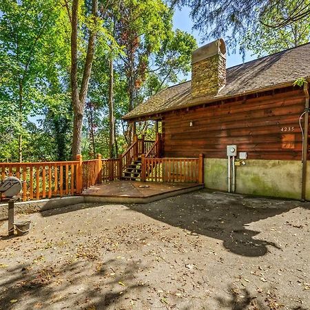 Do Not Disturb - Pigeon Forge Smoky Mountain Studio Cabin, Hot Tub, Fireplace Kültér fotó
